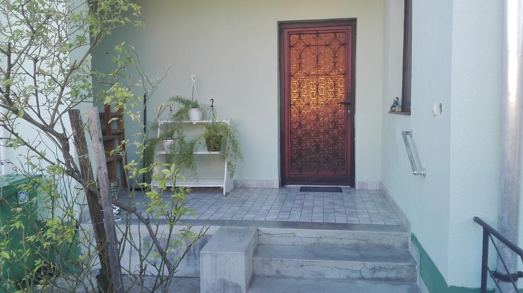 Plajbi Apartment Hajdúszoboszló المظهر الخارجي الصورة